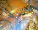 A picture of step 4 of White Rice with catfish pepper soup and cucumber.