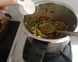 ખીચડી(Khichdi Recipe in Gujarati) રેસીપી સ્ટેપ6ફોટો