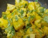 A picture of step 3 of Puri - Bhaji.