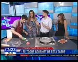 Foto del paso 5 de la receta: "Scones o Corascones de yogurt de frutillas"