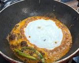 A picture of step 6 of Chok Wangun (Kashmiri-style Tangy Brinjals).