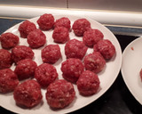 Foto del paso 1 de la receta: Albóndigas al chile ancho