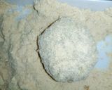 A picture of step 3 of Sweet potato ball.