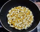 A picture of step 3 of Instant Garlic Pickle.