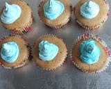 A picture of step 5 of Vanilla cup cakes#authors marathon.