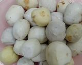 Hình bước làm 1 của món Canh khoai sọ