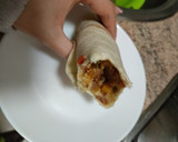 Foto del paso 8 de la receta: Burritos con pimientos y huevo 🌯🌯
