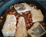 Foto del paso 4 de la receta: Bacalao skrei con garbanzos