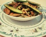 A picture of step 3 of Fried kundru.