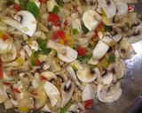 A picture of step 2 of Colourful Mushroom sauce.