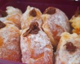Foto langkah ke 5 dari resep Crispy bomboloni.