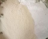 A picture of step 5 of Kakdi Thalipeeth.