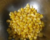 A picture of step 1 of Tomato Crispy Corn.