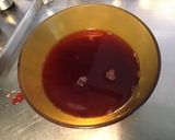 Une image de l'étape 2 de Compote de cerises et cassis.