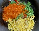 Foto langkah ke 2 dari resep Oseng sayur pelangi.