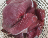 Foto del paso 1 de la receta: Atún de la Almadraba