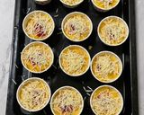 Foto langkah ke 3 dari resep Muffin Strawberry Keju.