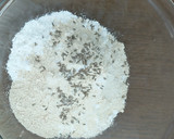 வெங்காய முறுக்கு ரெசிபி ஸ்டேப் 2 புகைப்படம்