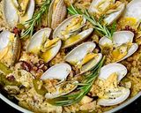 รูปขั้นตอนการทำที่ 8 ของ Paella ข้าวกระทะทะเลแบบสเปน
