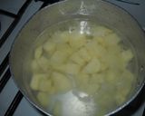 Foto del paso 2 de la receta: Papas salteadas con pimentón y cantimpalo