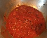 A picture of step 5 of Egg Hara Masala.