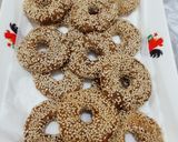 Foto langkah ke 8 dari resep Donat Pisang Wijen.