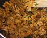 A picture of step 2 of Tadka roti.