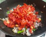 A picture of step 2 of Methi gobhi paneer burji.