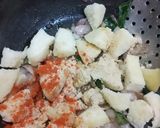 A picture of step 4 of Spicy fried idlis.