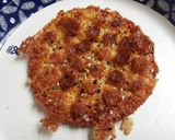 A picture of step 4 of Everything Crispy Waffled Cheese.
