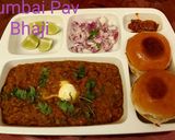 A picture of step 11 of Mumbai style Pav Bhaji.