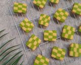 Foto langkah ke 9 dari resep Checkerboard Cookies.