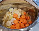 Foto del paso 3 de la receta: Carrilleras en salsa de champiñones y manzana
