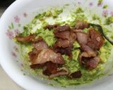 A picture of step 2 of Avocado And Bacon Pita Sandwich .