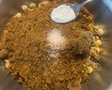 A picture of step 3 of Muesli cookies.
