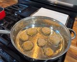 A picture of step 8 of Stuffed Onion Rings.
