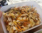 Foto del passaggio 7 della ricetta Insalatona fresca da portapranzo