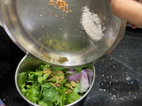 धनिया आमला की चटनी(dhaniya amla ki chutney recepie in hindi)