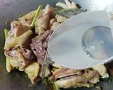 Foto langkah ke 2 dari resep 745.Opor Kuning Ayam Kampung (Bumbu Dasar Kuning).