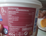 Foto del paso 1 de la receta: Desayuno saludable de tostadas con queso batido, canela y uva 🍇
