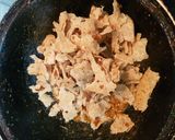 A picture of step 6 of Egg kothu chapati.