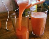 Foto del paso 3 de la receta: Licuado de frutilla y piña