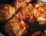 Foto langkah ke 5 dari resep Telur Ceplok Sambal Tomat 🍳🍅.