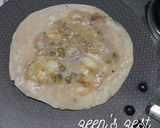 A picture of step 5 of Matar Aloo Parathas.