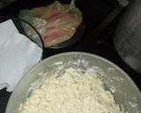 Foto del paso 3 de la receta: Lomito de armado sobre colchón de cebolla acompañado de torrejas mixtas