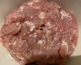 รูปขั้นตอนการทำที่ 2 ของ กะเพราเต้าหู้+หมูสับใส่เห็ดฟาง🍄