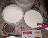 صورة لخطوة 1 من وصفة دانيت الفراولة🍓🩷