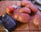Korianderes krumplifőzelék pecsenyével recept fázis 1 fotója