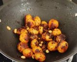 A picture of step 4 of Smoked paprika baby potato.