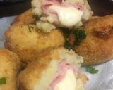 Foto del paso 7 de la receta: Bombas de papa con jamón y queso 🥔